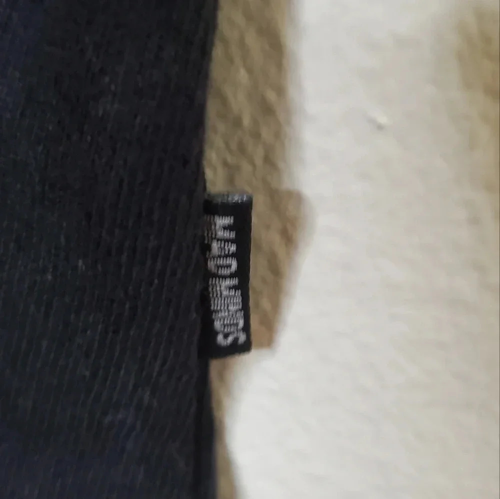 M/FT/TS MAD MIND NWT GRAPHIC TEE SIZE M "HEAT WAVE /HERE COMES TROUBLE" - Picture 8 of 9